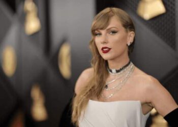 Taylor Swift Dinobatkan Artis Terhebat Nomor 2