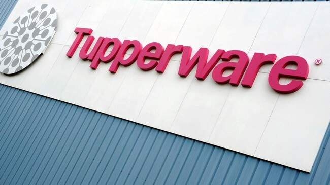 Tupperware selamat dari kebangkrutan usai bisnisnya usai pengadilan menyetujui bisnisnya diakuisisi oleh para pemberi pinjaman.