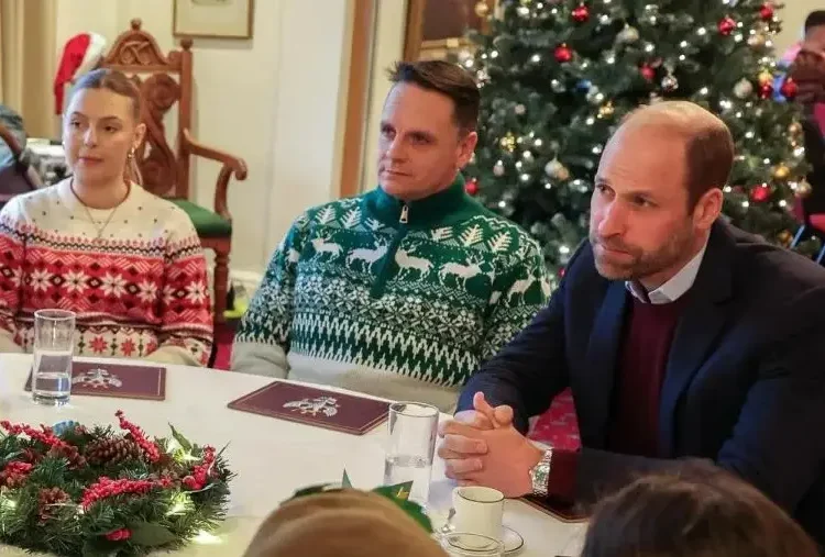 Foto: Pangeran William ambil bagian dalam acara perayaan Hari Natal anggota keluarga kerajaan Inggris.