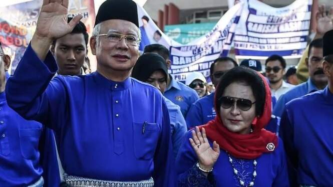 Foto: Najib Razak dan istrinya Rosmah Mansor.