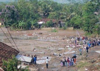 Banjir-Longsor Terjang Sukabumi, 5 Orang Tewas-7 Hilang