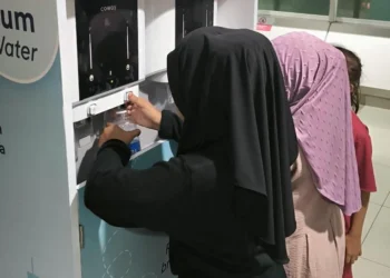 Foto: Dukung Penggunaan Tumbler, KAI Bandara Sediakan Water Station di Area Stasiun 6