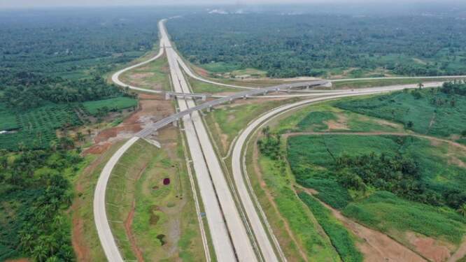 Foto: Jalan Tol Trans Sumatera.