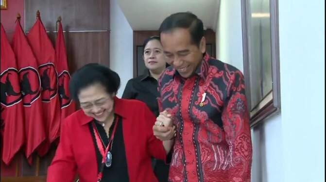 Jokowi dan Megawati.