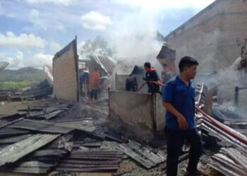 2 Rumah di Dairi Hangus Terbakar