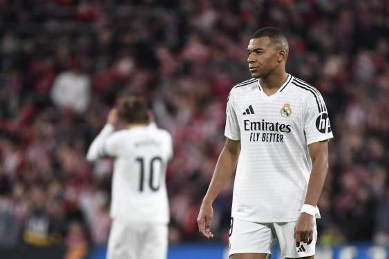Foto: Kegagalan penalti Mbappe warnai kekalahan 1-2 Real dari Bilbao.