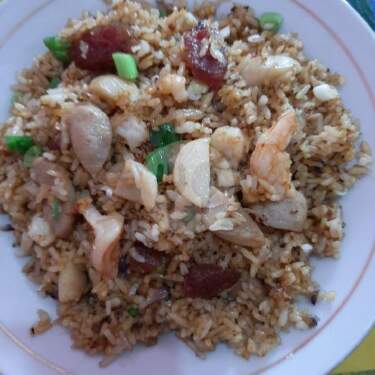 Foto: Nasi goreng jadi salah satu street food paling populer di dunia.