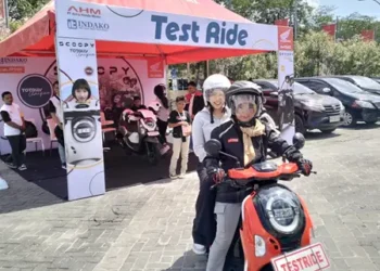 Foto: Bergaya Totally Unique, Test Ride New Honda Scoopy Membludak 10