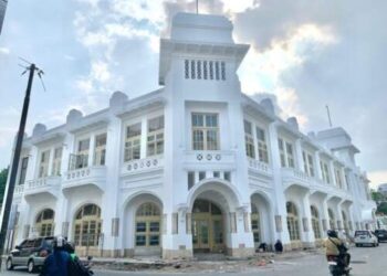 Gedung Warenhuis Segera Diresmikan