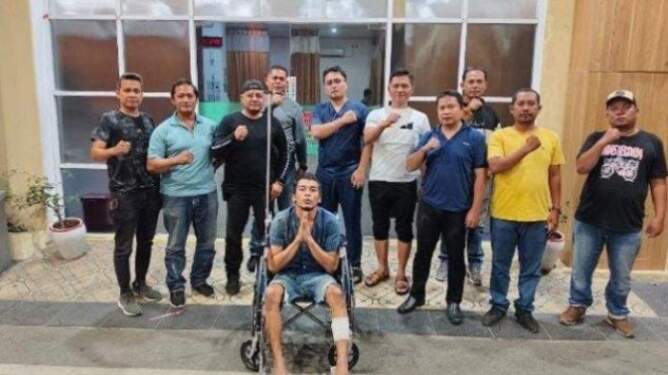 Foto: Pelaku Arianto Ginting mendapat perawatan di Rumah Sakit Bhayangkara.