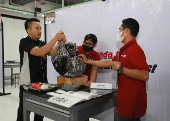 Foto: Teknisi AHASS Siap Adu Keterampilan Teknis Sepeda Motor Honda di Level Asia Oceania 8