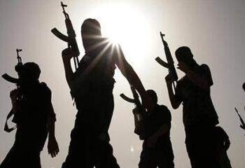 Sadis! Kelompok Jihadis Bunuh 40 Petani