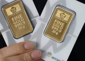 Harga Emas Melonjak, Rupiah Melemah