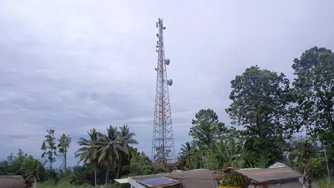 Indosat dan ZTE menerapkan lebih dari 550 link backbone mikrowave kapasitas ultra di seluruh Indonesia.(Dok:Indosat)