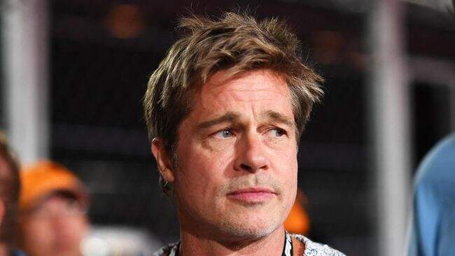 Foto: Seorang perempuan asal Prancis kena tipu hampir Rp13 miliar oleh seseorang yang mengaku sebagai Brad Pitt.