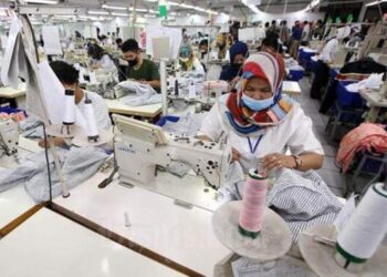 Impor Ilegal: 60 Pabrik Terancam, 250 Ribu Orang Bisa Kena PHK