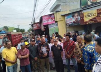 Ratusan Warga 4 Desa Blokir Jalan di Tanjung Morawa, Ini Penyebabnya