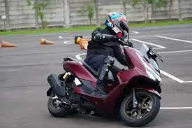 Foto: Bekendara Makin Asyik, Ini Cara Mudah Menggunakan Fitur Honda Roadsync 3