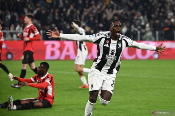 Foto: Juventus pecundangi AC Milan dua gol tanpa balas.