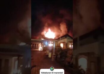 Rumah Mewah di Marindal Terbakar