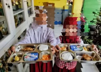 Foto: Sabar! Semua Anak Indonesia Nikmati Makan Bergizi Gratis Akhir Tahun 2025 1