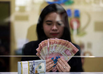 Rupiah Terangkat. Harga Emas Turun