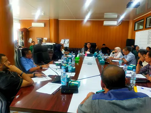 Foto: Suasana saat RDP Komisi 4 DPRD Medan dengan Dinas PMPTSPKM, Satpol PP, dan Bapenda di ruang rapat Komisi 4 gedung DPRD Medan, Selasa (7/1/2025).(Istimewa)