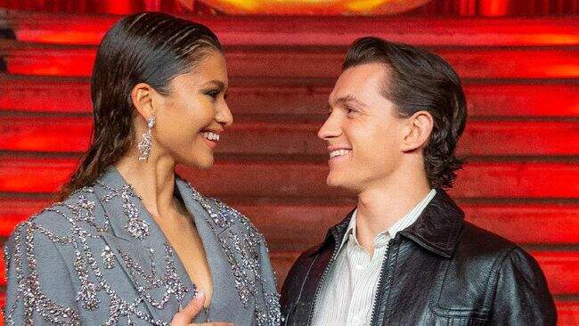 Foto: Tom Holland dan Zendaya dikabarkan telah bertunangan.