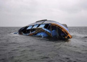 Perahu Ditumpangi Satu Keluarga Terbalik, 3 Orang Tewas