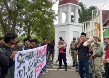 Foto: Hanya Membuat Gaduh, IMP Desak Mendagri Tarik Pj Gubernur Aceh ke Jakarta 2