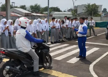 Foto: Lindungi Hal Berharga dalam Hidup, Honda Ajak Generasi Muda Belajar #cari_aman 5