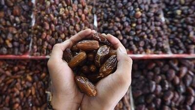 Kurma.