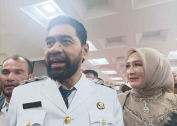Baru Dilantik jadi Gubernur, Mualem Hapus Sistem Barcode untuk BBM
