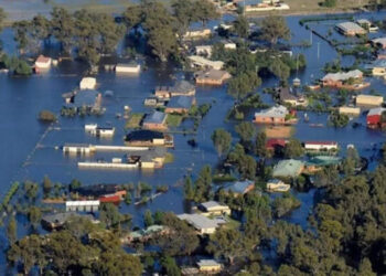 Banjir Bandang Landa Australia