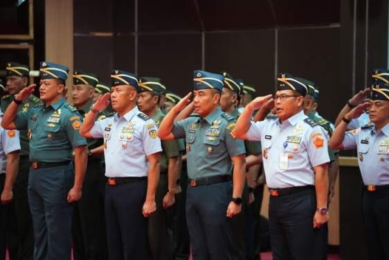 Kasum TNI Terima Laporan Korps Kenaikan Pangkat 32 Perwira Tinggi TNI.