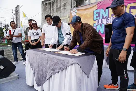 Indosat Circle Sumatra mengumumkan kerja sama strategis dengan komunitas Pujakesuma.(Dok:Indosat)