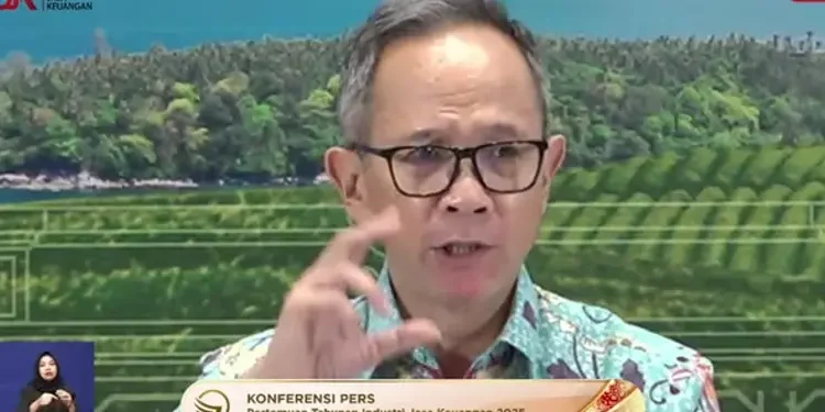 Ketua Dewan Komisioner OJK Mahendra Siregar dalam Pertemuan Tahunan Industri Jasa Keuangan (PTIJK) 2025 di Jakarta Convention Center, Jakarta, Selasa (11/2/2025).(seputarsumut)