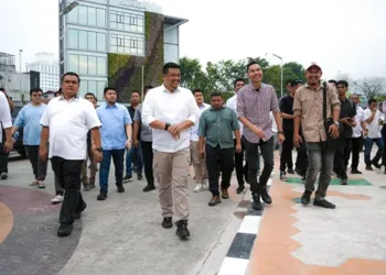 Foto: Bobby Luncurkan Urban Community Park Kebun Bunga Medan 4
