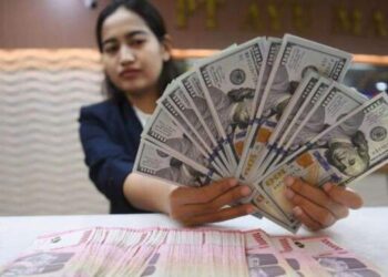 Rupiah Mendung, Harga Emas Turun