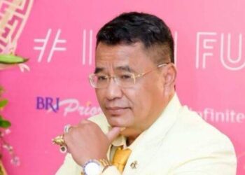 Soal Visual Dewa Siwa, Hotman Paris Minta Maaf