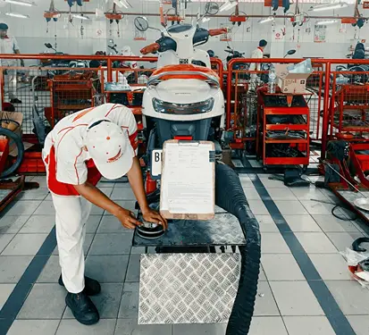 PT Indako Trading Coy melalui jaringan bengkel resmi AHASS) se-Sumut mempersembahkan program istimewa bertajuk “ Honda Loyalty Vantastic Offer’s (Honda Lover’s) “.(Ist)