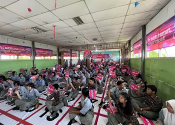 Foto: Tri Sumatra Hadirkan Pembelajaran Digital dan Sportivitas di Nias Selatan 1