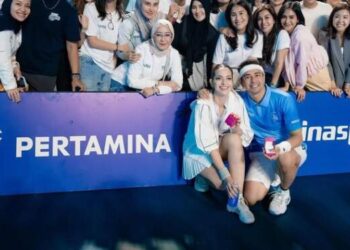 Heboh! Raffi Ahmad Berpelukan dengan Nia Ramadhani