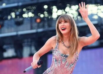 Taylor Swift Presenter Grammy Awards 2025