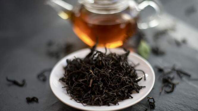 Foto: Teh hitam.