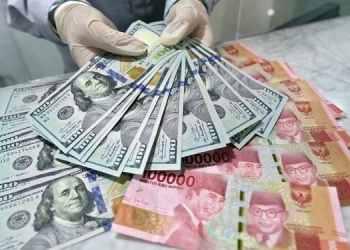 Rupiah Kembali Melemah, Harga Emas Naik