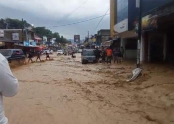 Bencana Banjir Terjang Parapat, 50 Rumah Rusak