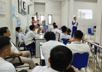 Foto: Keren, Karyawan WOM Finance Siap Utamakan Keselamatan Bekendara 8