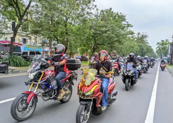 Foto: Meriahkan HPMD, Komunitas Motor Honda Perkuat Silaturahmi di Bulan Suci 2