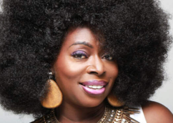 Kecelakaan Mobil, Penyanyi R&B Angie Stone Meninggal Dunia